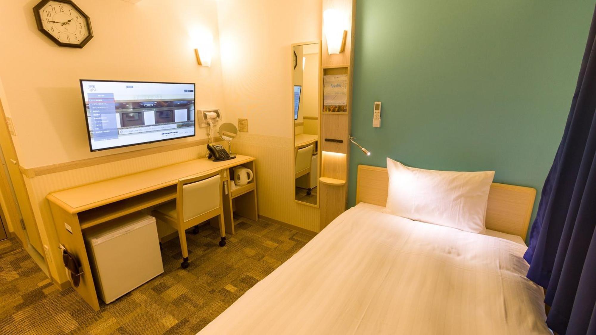 Toyoko Inn Tokyo Akishima-Eki Minami-Guchi Room photo